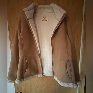 Faded Glory suede-like beige jacket with furry lining. Size M.